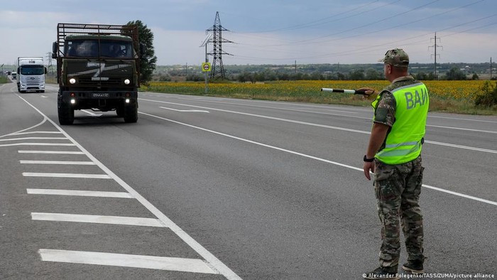Tentara Rusia semakin tertekan oleh drone-drone canggih Ukraina, tetapi apakah hal ini cukup untuk mengubah jalannya perang? (Alexander Polegenko/TASS/ZUMA/picture alliance)