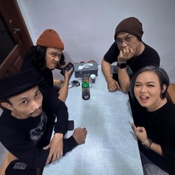 Wayang Is Back! Lebih Ngerock Gandeng Vokalis Baru
