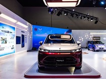 Negara Tetangga Kebagian SUV Mewah Wuling-Huawei