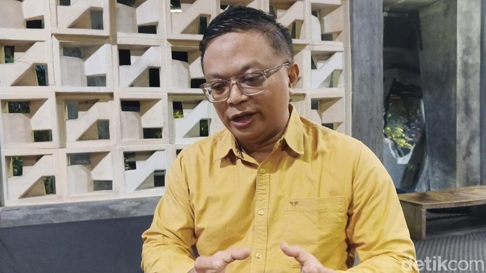 Anggota DPRD Provinsi Jawa Barat Zaini Shofari.