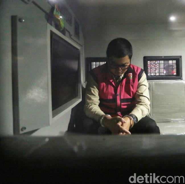 Bos Motor Listrik BGN Ditahan Kejagung, Diduga Terlibat Mark Up Pengadaan