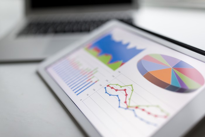 SDPC Investasi Rp 100 M, ENRG Rights Issue dan IPCC Tebar Dividen
