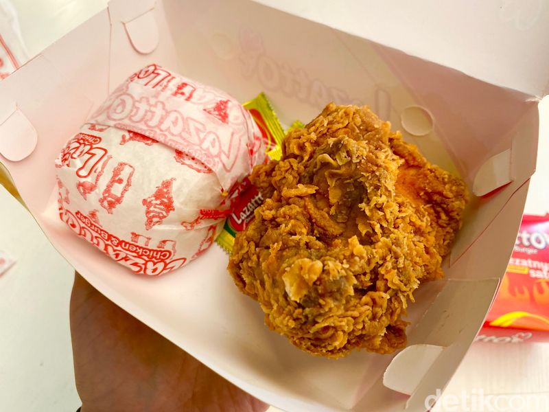 Fried Chicken Lokal Murah Meriah, Mana Paling Enak? Fried Chicken Lokal Murah Meriah, Mana Paling Enak?