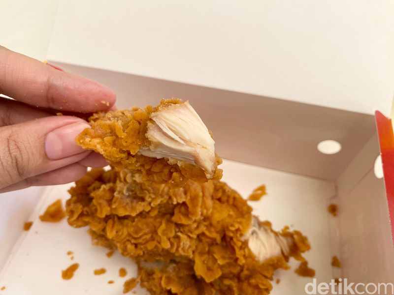 Fried Chicken Lokal Murah Meriah, Mana Paling Enak? Fried Chicken Lokal Murah Meriah, Mana Paling Enak?
