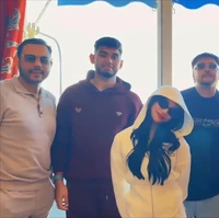 Beberapa kali terlihat bersama, kedekatan Fuji dan pengusaha Malaysia, Rakin Khan, jadi sorotan. Kedekatan keduanya membuat banyak penggemar ikut penasaran dengan status hubungan Fuji dan Rakin. Foto: Instagram