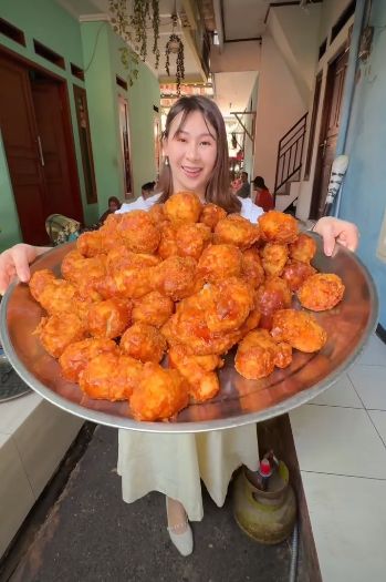 Gemblong viral di Jakarta