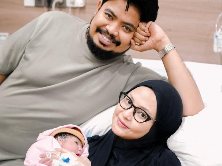 Rigen Rakelna Dikaruniai Anak Keempat, Istri Doa Begini
