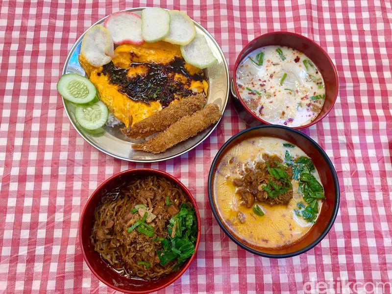 Jajan Hemat di Blok M Hub, Ada Bakmi dan Nasi Telur Pontianak Enak