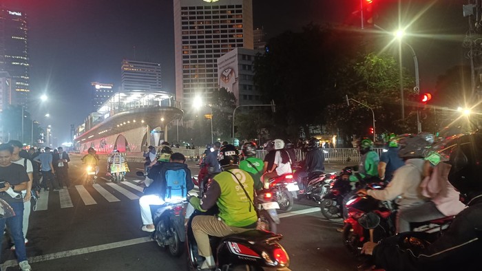Jalan arah Bundaran HI kembali dibuka. (Rizky/detikcom)