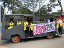 Video: Alasan Polisi Halau Massa Mahasiswa yang Hendak ke Bundaran HI