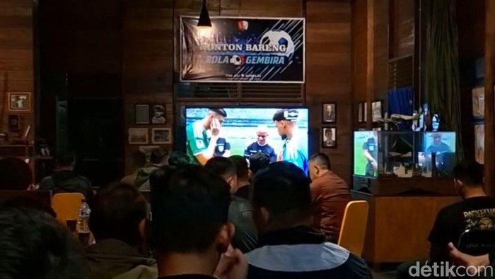 Nobar Piala Dunia 2026 di Rumah Sejarah Heritage C William Kamis (11/6) malam.