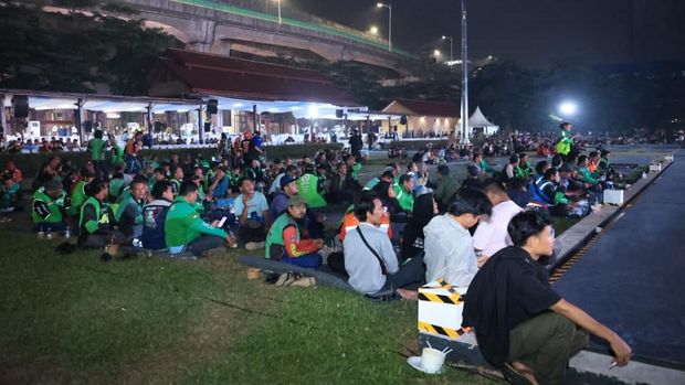  Bola Gembira Polri untuk Masyarakat' di Lapangan Bhayangkara Mabes Polri.