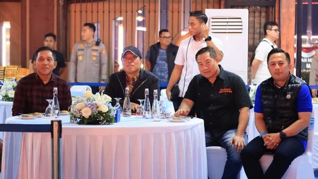  Bola Gembira Polri untuk Masyarakat' di Lapangan Bhayangkara Mabes Polri.