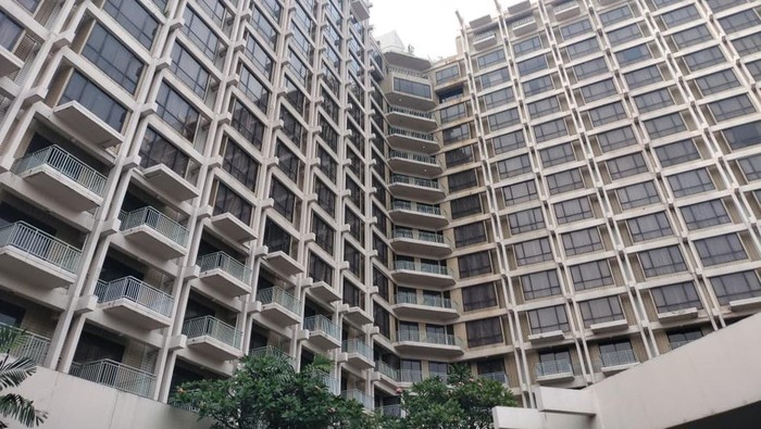 Pintu masuk Hotel Sultan