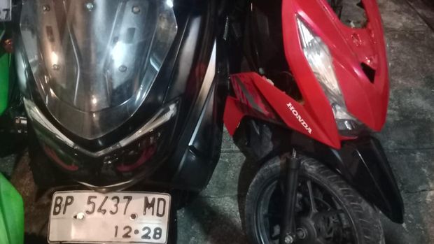 Polda Riau menangkap 7 pelaku begal dan curanmor dalam operasi semalam. Polda Riau menangkap 7 pelaku begal dan curanmor dalam operasi semalam, pada Rabu (10/6/2026).