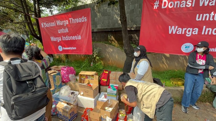 Posko solidaritas untuk demonstrasi di Bundaran HI. (Rizky/detikcom)
