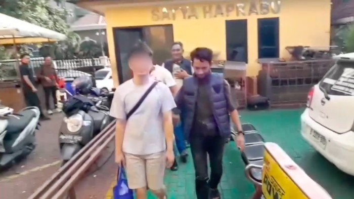 Pria berinisial GS (37) ditangkap karena mencuri HP dan iPad milik teman kencannya. GS telah ditangkap setelah korban melaporkan kasus pencurian itu ke polisi. (dok Istimewa)