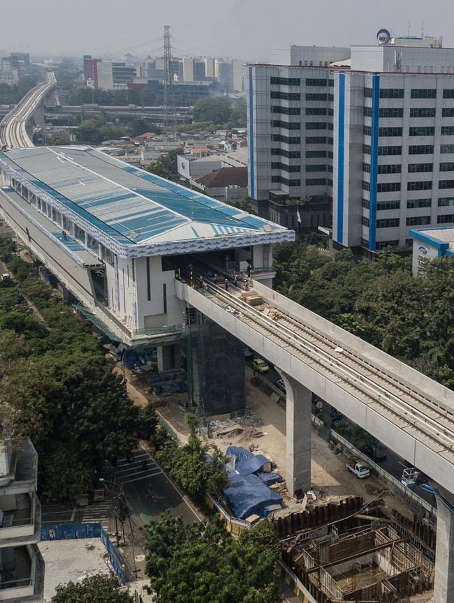 LRT Jakarta Fase 1B Hampir Rampung, Progres Pembangunan Capai 93 Persen