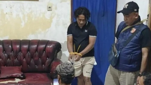 Bripka HS, anggota Satresnarkoba Polres Dompu, yang diamankan terkait peredaran kasus narkoba melibatkan istrinya EES. (Istimewa)