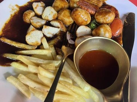 Janjinya Meatball, Ternyata Fishball! Menu Rp70 Ribu Ini Jadi Sorotan