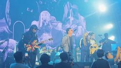 Momen Shafeea Debut Manggung, Langsung Bawakan Lagu Oasis