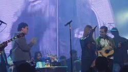 Momen Shafeea Debut Manggung, Langsung Bawakan Lagu Oasis