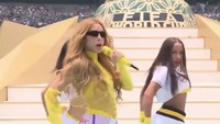 Pesona Shakira Buka Piala Dunia 2026 dengan Dai Dai