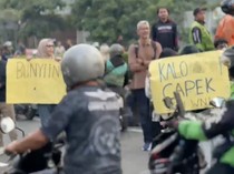 Video: Aksi Capek Jadi WNI, Pengendara Bunyikan Klakson di Jalan Sudirman