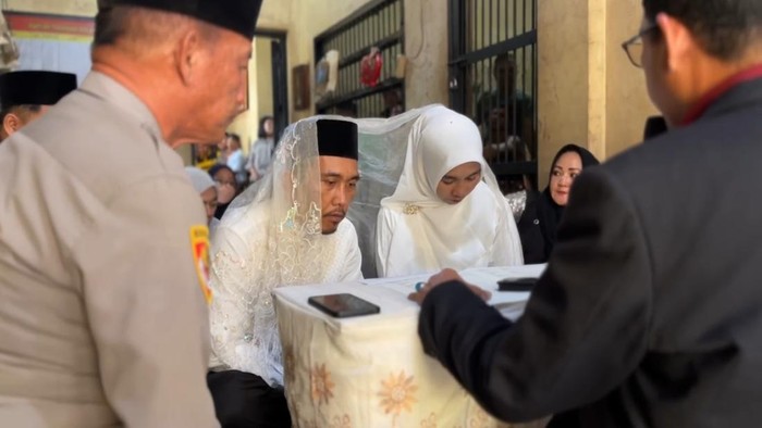Kisah Cinta Aris dan Siti Menjemput Halal di Balik Jeruji Besi
