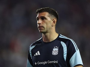 Sepenting Apa Back-to-Back Piala Dunia bagi Emiliano Martinez?