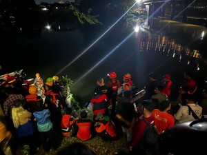 Pemuda Diduga ODGJ Tewas Usai Lompat dari Jembatan Kembar Gowa