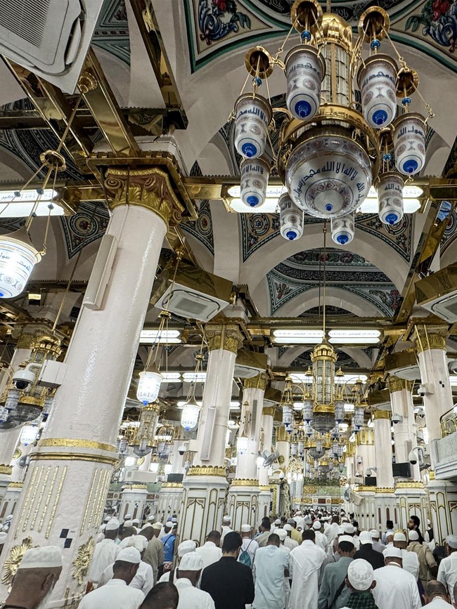 Jemaah Padati Masjid Nabawi Usai Puncak Haji
