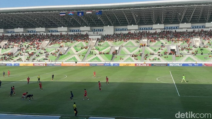 Pertandingan Indonesia vs Kamboja untuk mencari juara 3 Piala AFF U-19 tahun 2026 (Foto: Nizar Aldi/detikSumut)