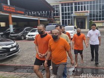 Polres Gresik Bongkar Jaringan Sabu dan Pil Koplo, 5 Pelaku Dibekuk