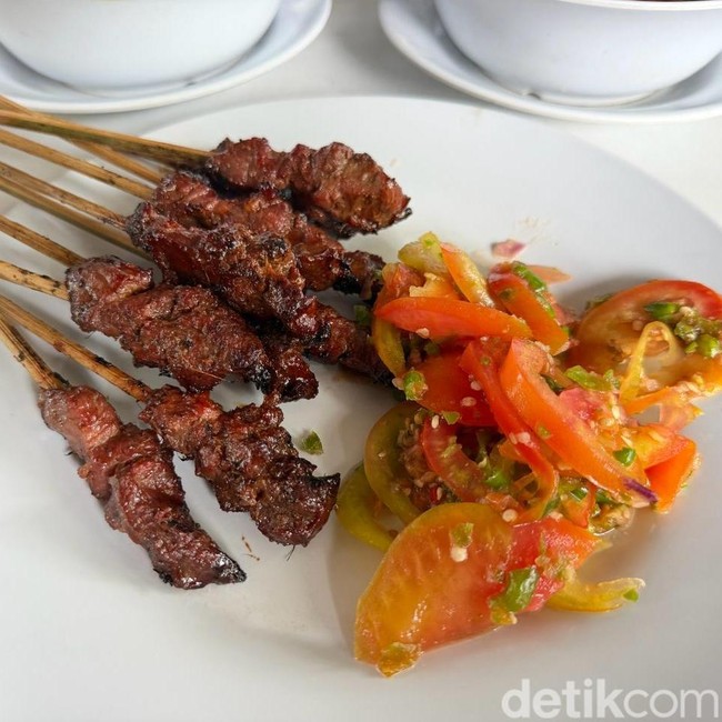 Maknyus! Cobain Sate Maranggi hingga Soto Sapi Legendaris di Cempaka Putih