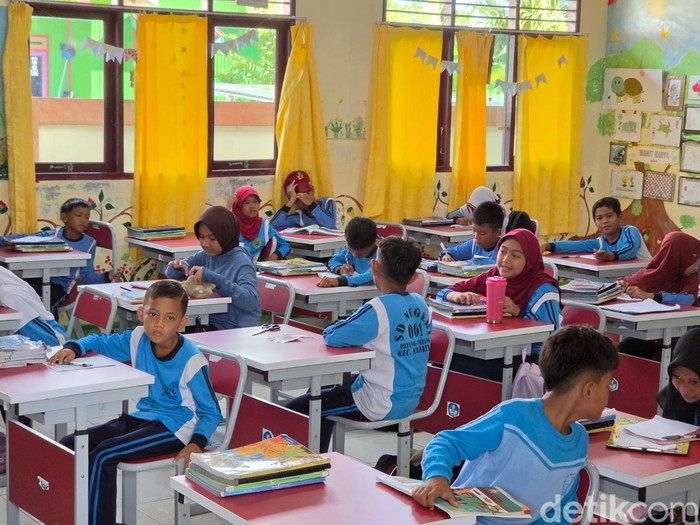 SDN 001 Payung-Payung