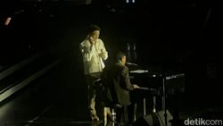 Istora Bergemuruh, Ariel NOAH Jadi Special Guest di Konser Yovie & Nuno