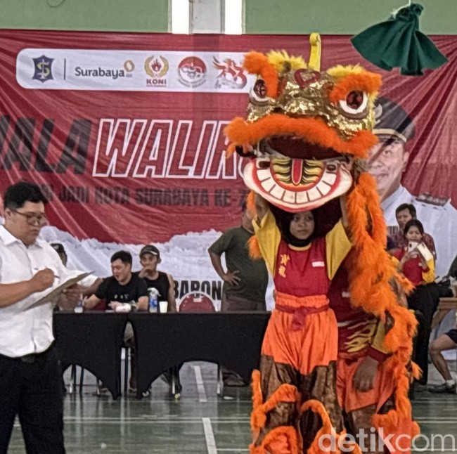 19 Tim Barongsai Adu Ketangkasan di Piala Wali Kota Surabaya