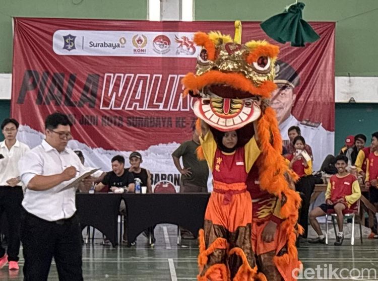19 Tim Barongsai Adu Ketangkasan di Piala Wali Kota Surabaya