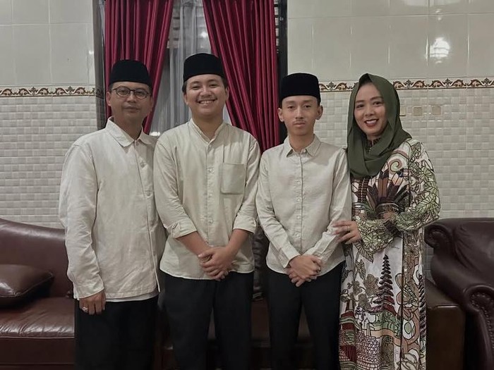 Soimah dan keluarga.