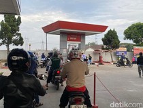 Cerita Pemotor Bandung Beralih ke Pertalite: Harga Pertamax Tak Terkejar