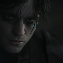 Matt Reeves Bagikan Foto Pertama The Batman: Part II, Fans Langsung Bikin Teori!