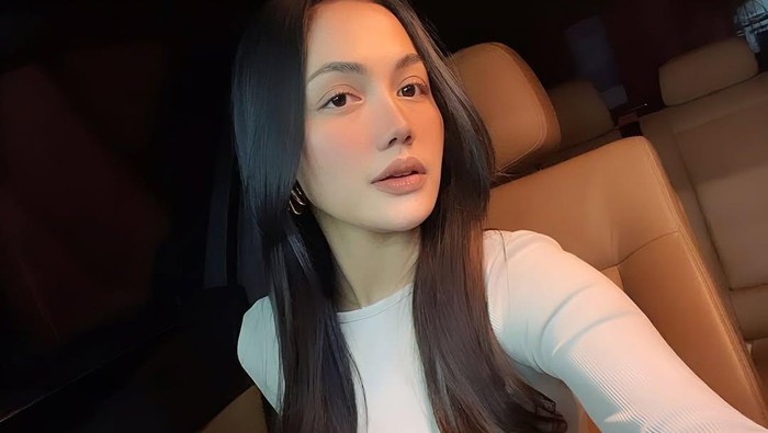 Yosika Ayumi, menantu Soimah.