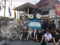 Demo Mahasiswa Jember Juga Soroti Kelangkaan Pertalite