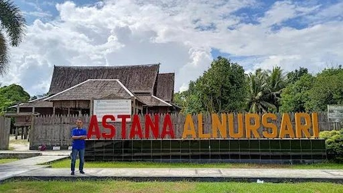 Astana Al-Nursari Kotawaringin Barat