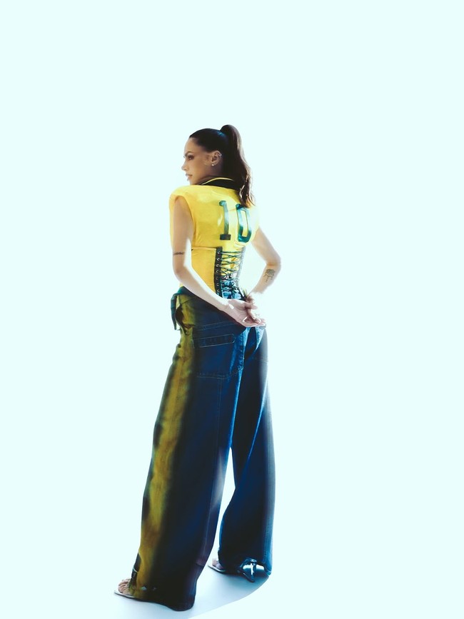 “Que comecem os jogos..BORA BRASILLLL!” tulisnya pada keterangan unggahannya yang memberikan dukungan untuk Brazil di Piala Dunia 2026. Foto: Dok. Instagram brunabiancardi