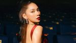 Pesona Paripurna Dinda Kirana Bergaun Merah