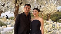 Pratama Arhan dan Inka Andestha mulai go public nih. Keduanya terlihat serasi di nikahan Justin Hubner dan Jennifer Coppen. Foto: dok instagram Inka Andestha dan Pratama Arhan