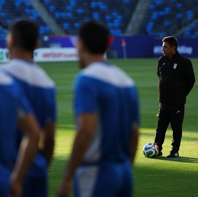 Iran Siap Mengguncang Piala Dunia 2026, Amir Ghalenoei Pimpin Latihan Panas di California