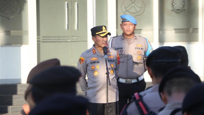 Kapolres Blitar Kota AKBP Kalfaris T